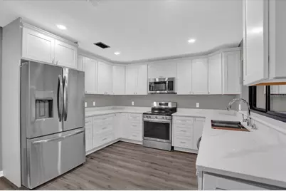 3966 Lake Mira Drive, Orlando, FL 32817 - Photo 2