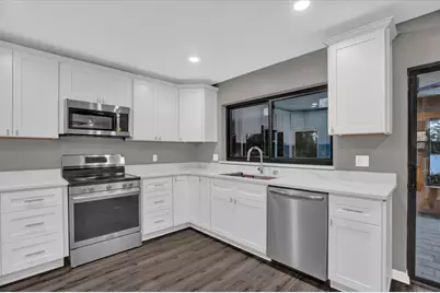 3966 Lake Mira Drive, Orlando, FL 32817 - Photo 6