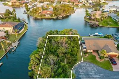 44 Cloverdale Court N, Palm Coast, FL 32137 - Photo 8