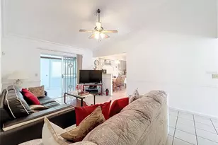 117 Red Rose Cir, Orlando, FL 32835 - Photo 16