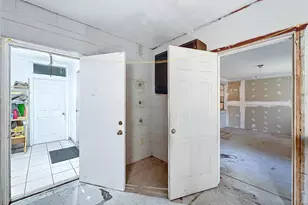 117 Red Rose Cir, Orlando, FL 32835 - Photo 32