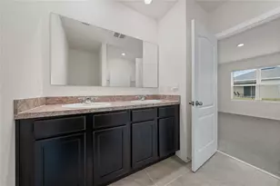 2667 Swooping Sparrow Dr, Saint Cloud, FL 34771 - Photo 24
