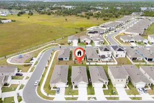 2667 Swooping Sparrow Dr, Saint Cloud, FL 34771 - Photo 4