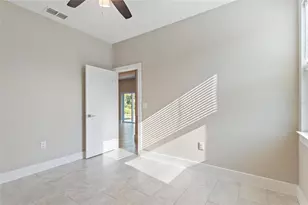 24510 Kingsway Circle, Punta Gorda, FL 33983 - Photo 20