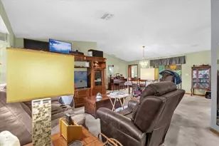 3007 Fayson Cir, Deltona, FL 32738 - Photo 10