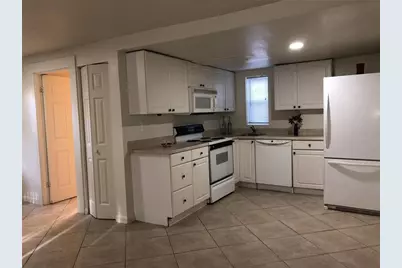 1225 1/2 27th Street N, Saint Petersburg, FL 33713 - Photo 4