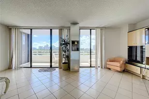 20225 NE 34th Ct, Miami, FL 33180 - Photo 24