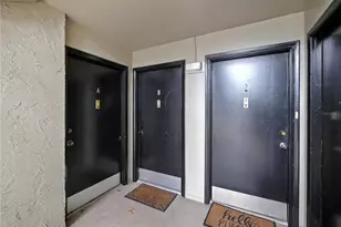 127 Springwood Circle, Longwood, FL 32750 - Photo 2