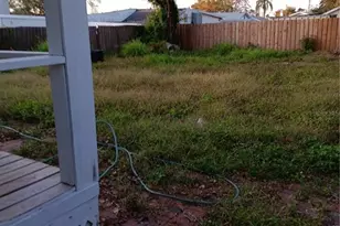 718 New York St, Clearwater, FL 33756 - Photo 38