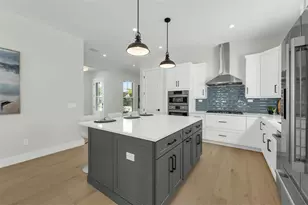 500 W Hazel St, Orlando, FL 32804 - Photo 14