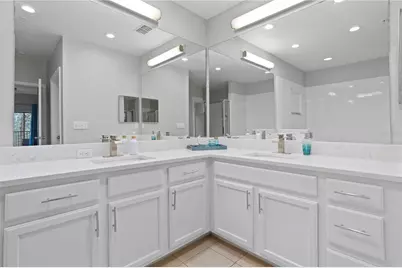 3050 Pirates Retreat Court #303, Kissimmee, FL 34747 - Photo 14