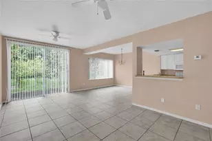 2918 Fan Palm Dr, Davenport, FL 33897 - Photo 2
