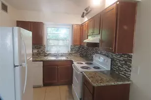 1307 Cook St, Deland, FL 32724 - Photo 4