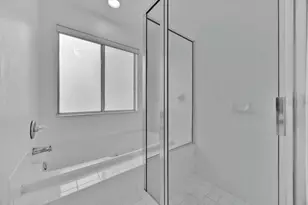 352 Caribbean Dr, Davenport, FL 33897 - Photo 10