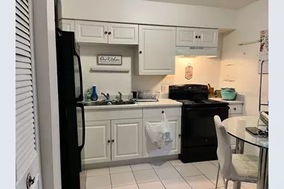 5885 Dahlia Drive #24, Orlando, FL 32807 - Photo 2