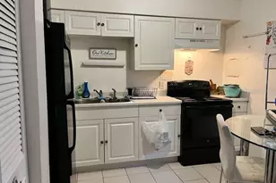 5885 Dahlia Dr, Orlando, FL 32807 - Photo 2