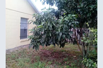 5633 Piney Ridge Drive, Orlando, FL 32808 - Photo 2