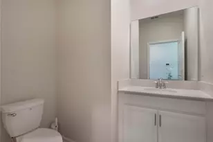 1016 Downswing Pl, Davenport, FL 33896 - Photo 4