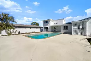 7326 Shepherd St, Sarasota, FL 34243 - Photo 8