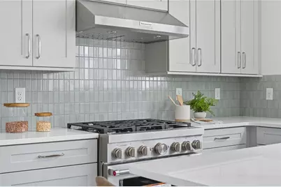 2221 Valentine Alley, Orlando, FL 32804 - Photo 14