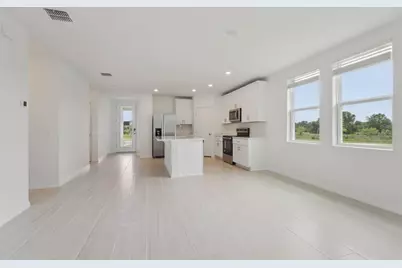 325 Castle Drive, Lake Alfred, FL 33850 - Photo 6