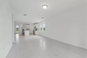 325 Castle Dr, Lake Alfred, FL 33850 - Photo 10