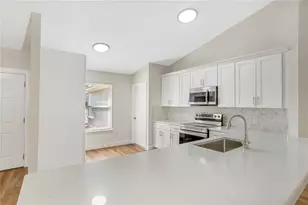 1995 Brewster Dr, Deltona, FL 32738 - Photo 8