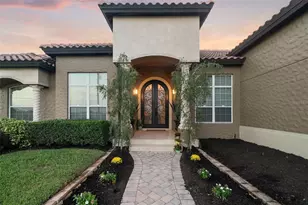 1384 E Lakeshore Blvd, Kissimmee, FL 34744 - Photo 1