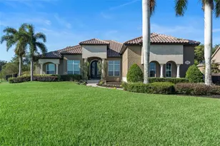 1384 E Lakeshore Blvd, Kissimmee, FL 34744 - Photo 2