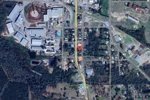 5279 Brown St, Graceville, FL 32440 - Photo 6