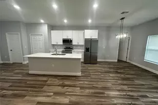 13745 SW 43rd Cir, Ocala, FL 34473 - Photo 8