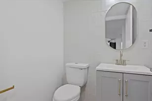 400 E Colonial Dr, Orlando, FL 32803 - Photo 32