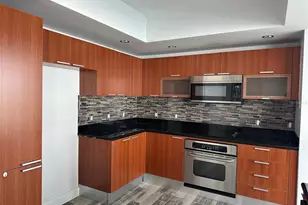 231 Riverside Dr, Daytona Beach, FL 32117 - Photo 4