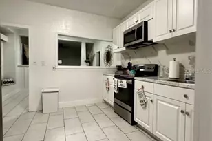 1743 Yale St S, Saint Petersburg, FL 33712 - Photo 12