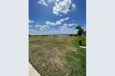 828 Water Fern Trail Drive, Auburndale, FL 33823 - Photo 4