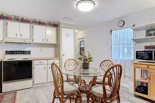 804 Swallow Ln, Osteen, FL 32764 - Photo 12