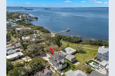 606 Indiana Avenue, Crystal Beach, FL 34681 - Photo 1