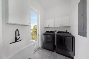 606 Indiana Ave, Crystal Beach, FL 34681 - Photo 26