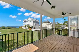 606 Indiana Ave, Crystal Beach, FL 34681 - Photo 18