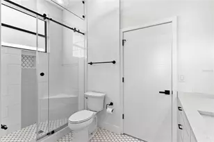 606 Indiana Ave, Crystal Beach, FL 34681 - Photo 36