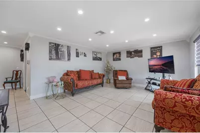 2662 Hibiscus Court, Deltona, FL 32738 - Photo 8