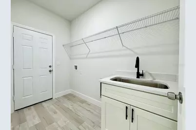 2085 W Hampshire Boulevard, Citrus Springs, FL 34434 - Photo 16