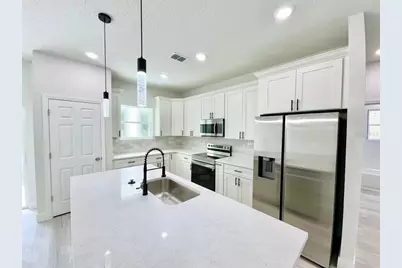 2085 W Hampshire Boulevard, Citrus Springs, FL 34434 - Photo 14