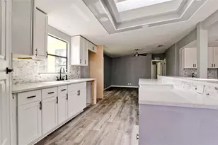 5707 45th St E, Bradenton, FL 34203 - Photo 16