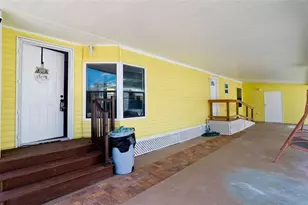 5707 45th St E, Bradenton, FL 34203 - Photo 6