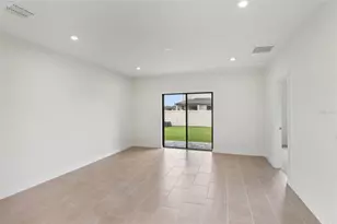 3225 Cup Dr, Lakeland, FL 33803 - Photo 14