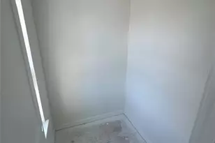 3165 Cup Dr, Lakeland, FL 33803 - Photo 10