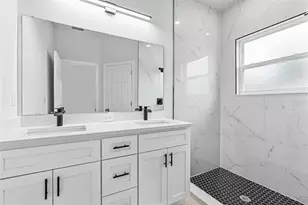 225 Malauka Run N, Ocklawaha, FL 32179 - Photo 28