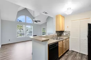 6178 Westgate Dr, Orlando, FL 32835 - Photo 8