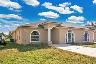 754 Camel Ct, Kissimmee, FL 34759 - Photo 2